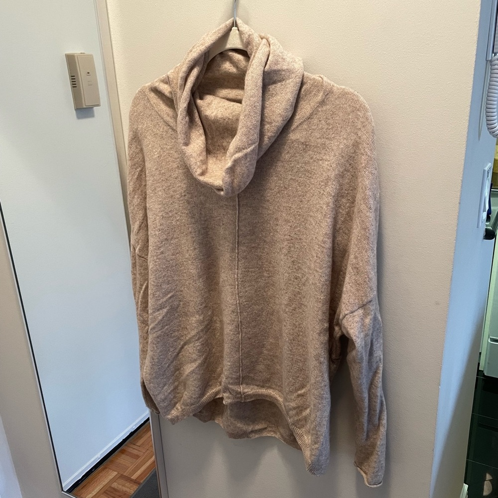 Cream cashmere cowl neck turtle neck
